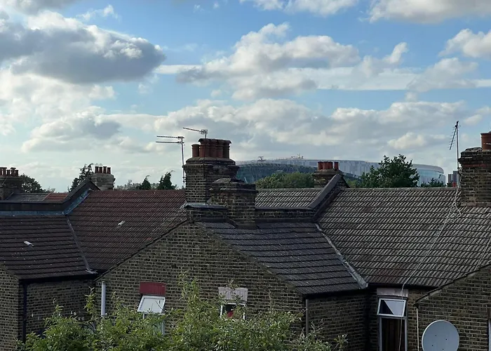 Deluxe Homestay near Tottenham Hotspur Stadium